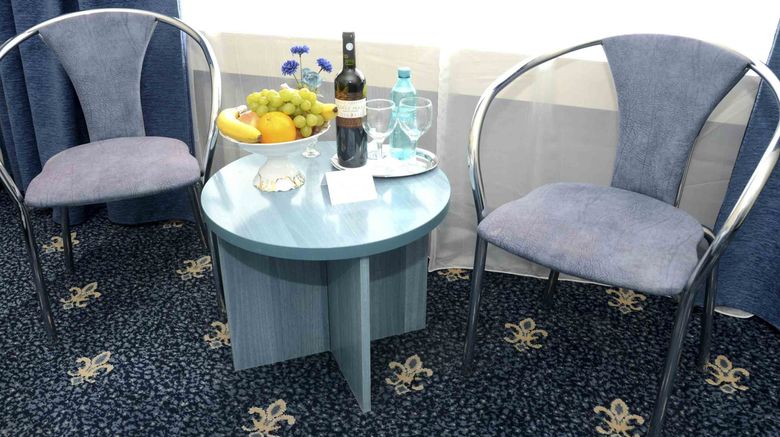 <b>Continental Hotel Room</b>. Images powered by <a href="https://www.leonardoworldwide.com/" title="Leonardo Worldwide" target="_blank">Leonardo</a>.