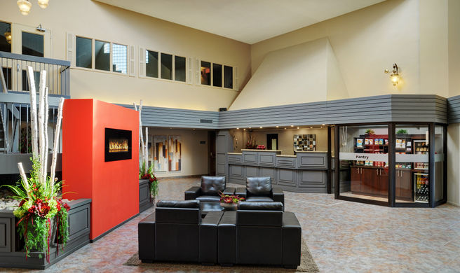Travelway Inn Lobby