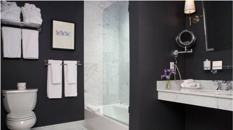 <b>Delamar Southport Room</b>. Images powered by <a href="https://www.leonardoworldwide.com/" title="Leonardo Worldwide" target="_blank">Leonardo</a>.