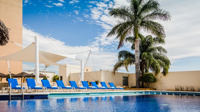 <b>Fiesta Inn Tuxtla Gutierrez Pool</b>. Images powered by <a href="https://www.leonardoworldwide.com/" title="Leonardo Worldwide" target="_blank">Leonardo</a>.