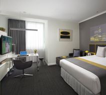 Citadines St Georges Terrace Room