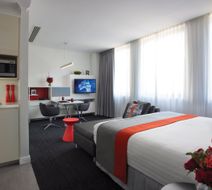 Citadines St Georges Terrace Room
