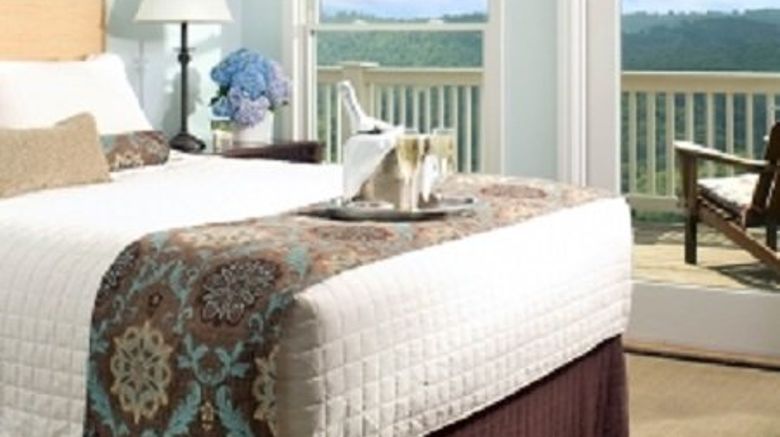 <b>Inn at Riverbend Room</b>. Images powered by <a href="https://www.leonardoworldwide.com/" title="Leonardo Worldwide" target="_blank">Leonardo</a>.