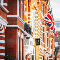 11 Cadogan Gardens