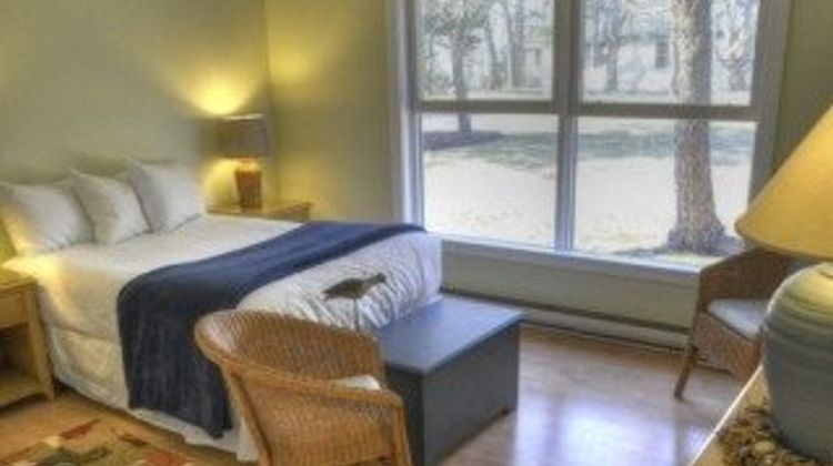 Spruce Point Inn Resort Room