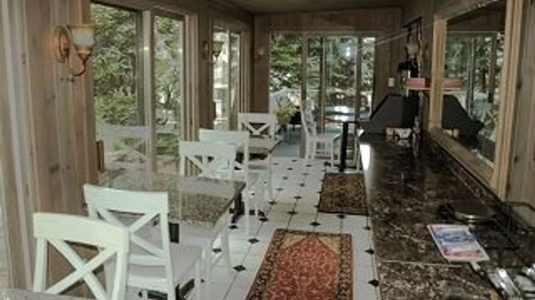 <b>Ogunquit River Inn, Ascend Collection Restaurant</b>. Images powered by <a href="https://www.leonardoworldwide.com/" title="Leonardo Worldwide" target="_blank">Leonardo</a>.