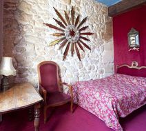 Hotel Esmeralda Room