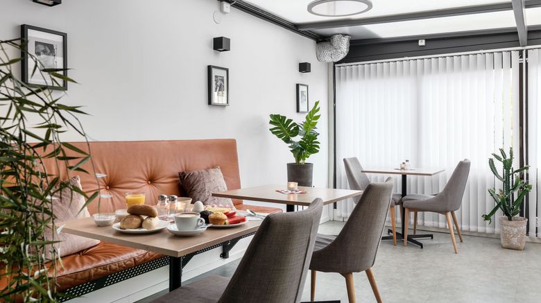 <b>Avanti Hotel Restaurant</b>. Images powered by <a href="https://www.leonardoworldwide.com/" title="Leonardo Worldwide" target="_blank">Leonardo</a>.