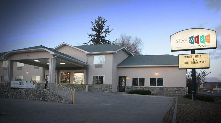 Stay Wise Inn Cedaredge Exterior