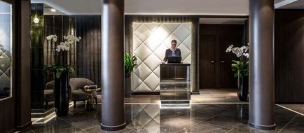 Hotel le Parisis Paris Tour Eiffel Lobby