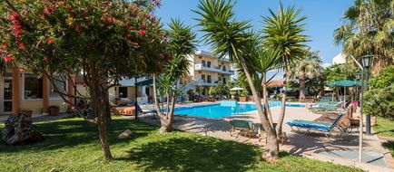 Nireas Hotel Exterior