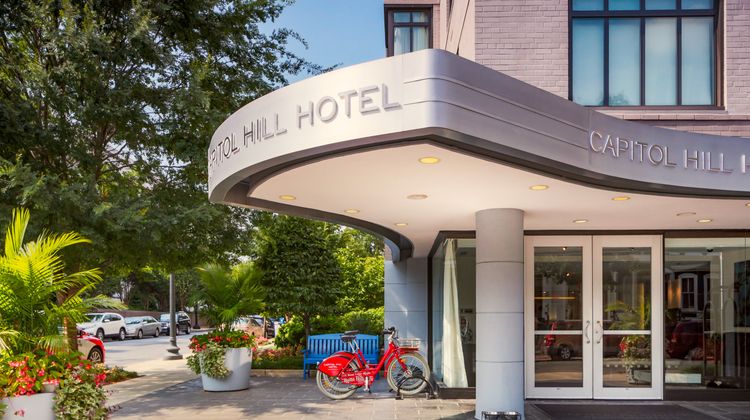 Capitol Hill Hotel Exterior