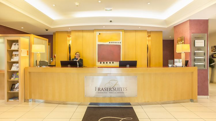 Fraser Suites Harmonie Paris La Defense Lobby