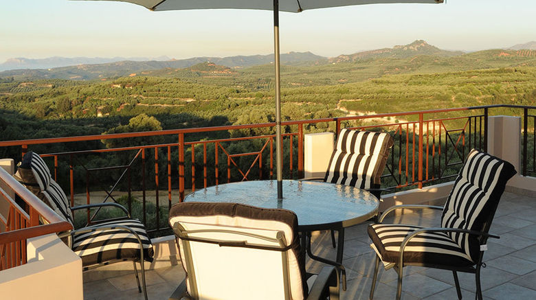 <b>Arion Luxury Villas Room</b>. Images powered by <a href="https://www.leonardoworldwide.com/" title="Leonardo Worldwide" target="_blank">Leonardo</a>.