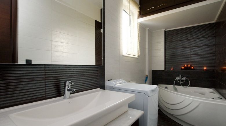 <b>Arion Luxury Villas Room</b>. Images powered by <a href="https://www.leonardoworldwide.com/" title="Leonardo Worldwide" target="_blank">Leonardo</a>.
