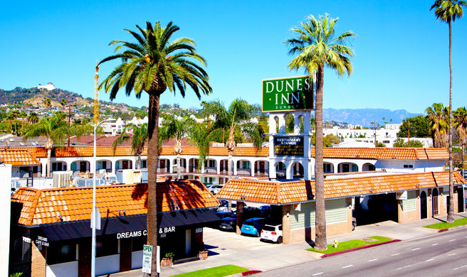 Dunes Inn Sunset Exterior