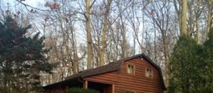 Donnas Premier Lodging Exterior