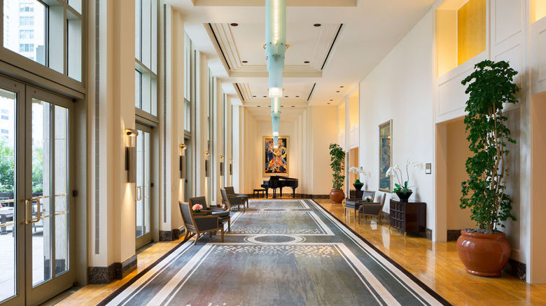 <b>The Peninsula Chicago Ballroom</b>. Images powered by <a href="https://www.leonardoworldwide.com/" title="Leonardo Worldwide" target="_blank">Leonardo</a>.