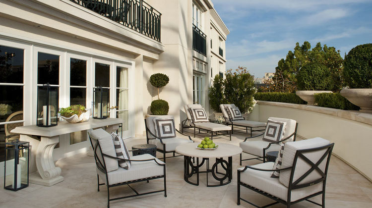 The Peninsula Beverly Hills Suite