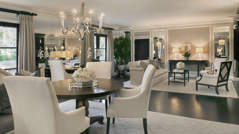 <b>The Peninsula Beverly Hills Suite</b>. Images powered by <a href="https://www.leonardoworldwide.com/" title="Leonardo Worldwide" target="_blank">Leonardo</a>.