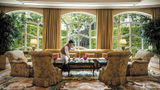 <b>The Peninsula Beverly Hills Lobby</b>. Images powered by <a href="https://www.leonardoworldwide.com/" title="Leonardo Worldwide" target="_blank">Leonardo</a>.