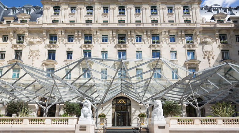 <b>The Peninsula Paris Exterior</b>. Images powered by <a href="https://www.leonardoworldwide.com/" title="Leonardo Worldwide" target="_blank">Leonardo</a>.