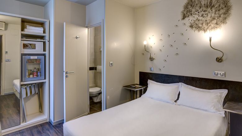 <b>Vivaldi Hotel Room</b>. Images powered by <a href="https://www.leonardoworldwide.com/" title="Leonardo Worldwide" target="_blank">Leonardo</a>.
