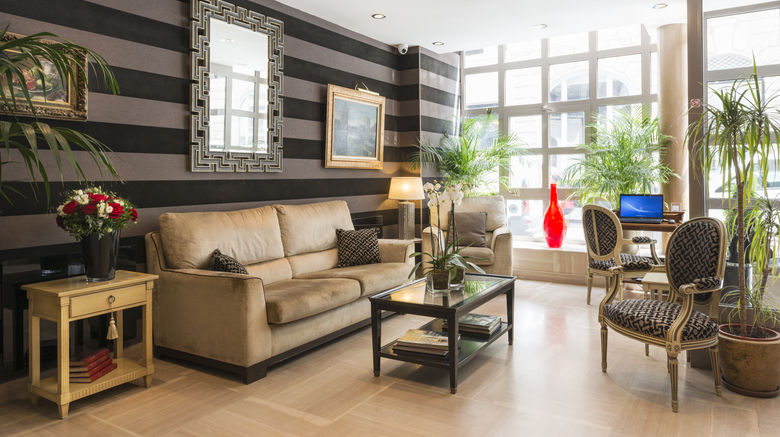 <b>Hotel Volney Opera Lobby</b>. Images powered by <a href="https://www.leonardoworldwide.com/" title="Leonardo Worldwide" target="_blank">Leonardo</a>.