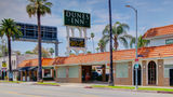 Dunes Inn Sunset Exterior