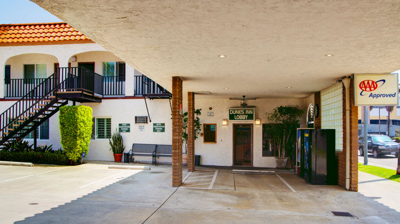 <b>Dunes Inn Sunset Lobby</b>. Images powered by <a href="https://www.leonardoworldwide.com/" title="Leonardo Worldwide" target="_blank">Leonardo</a>.