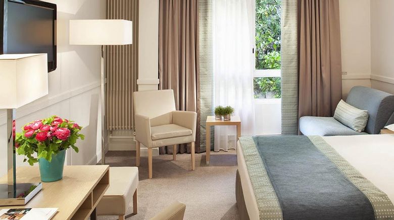 <b>Floride Etoile Room</b>. Images powered by <a href="https://www.leonardoworldwide.com/" title="Leonardo Worldwide" target="_blank">Leonardo</a>.