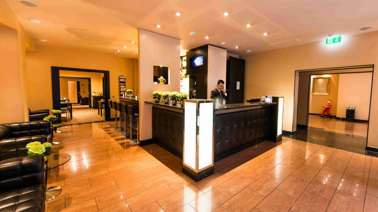 Concorde Hotel Lobby