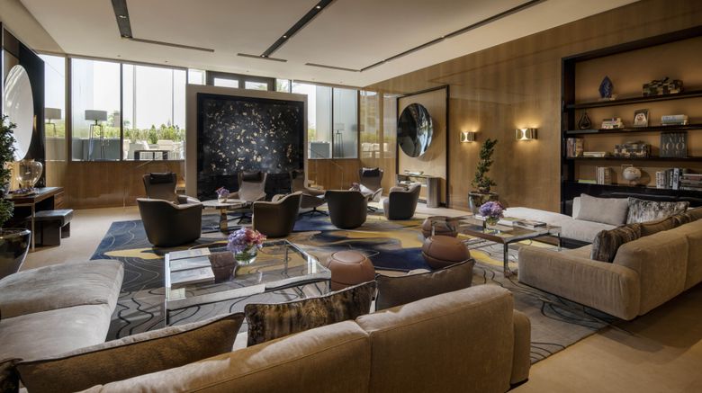 <b>Four Seasons Hotel DIFC Meeting</b>. Images powered by <a href=https://www.travelagewest.com/Hotels/Dubai/