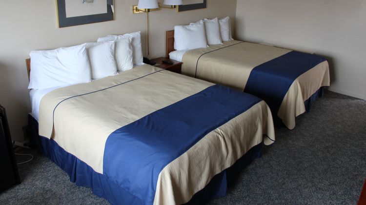 Arlington Inn of Port Clinton Room