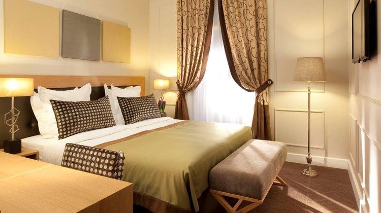 Galileo Hotel Room