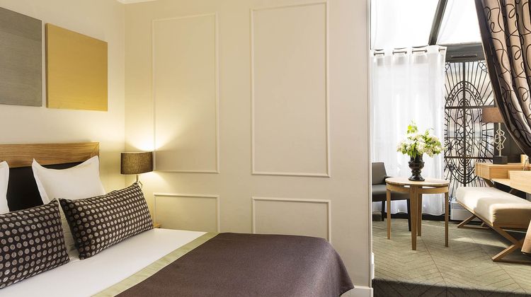 Galileo Hotel Room