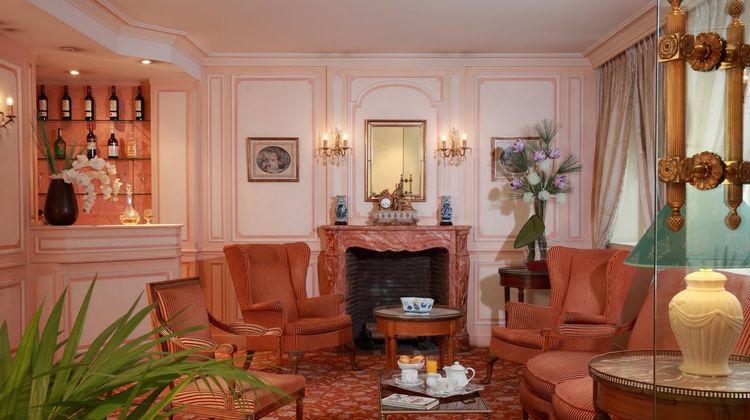Hotel Mayflower Lobby