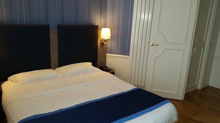 Hotel Mayflower Room