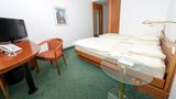 Dormero Hotel Dresden Airport Room