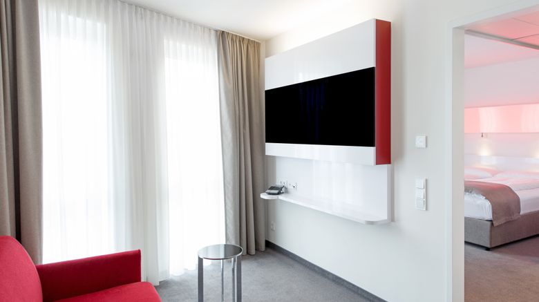 <b>Dormero Hotel Frankfurt Room</b>. Images powered by <a href="https://www.leonardoworldwide.com/" title="Leonardo Worldwide" target="_blank">Leonardo</a>.