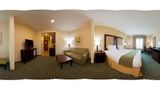 <b>Holiday Inn Express & Suites Gulf Shores Room</b>. Virtual Tours powered by <a href="https://www.leonardoworldwide.com/" title="Leonardo Worldwide" target="_blank">Leonardo</a>.