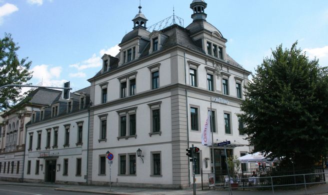 Dormero Hotel Koenigshof Exterior