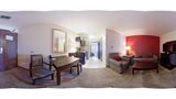 <b>Holiday Inn and Suites Bakersfield North Suite</b>. Virtual Tours powered by <a href="https://www.leonardoworldwide.com/" title="Leonardo Worldwide" target="_blank">Leonardo</a>.