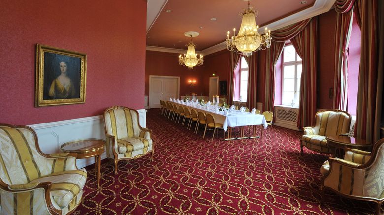 <b>Dormero Hotel Halle Meeting</b>. Images powered by <a href="https://www.leonardoworldwide.com/" title="Leonardo Worldwide" target="_blank">Leonardo</a>.