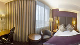<b>Crowne Plaza London Ealing Room</b>. Virtual Tours powered by <a href="https://www.leonardoworldwide.com/" title="Leonardo Worldwide" target="_blank">Leonardo</a>.