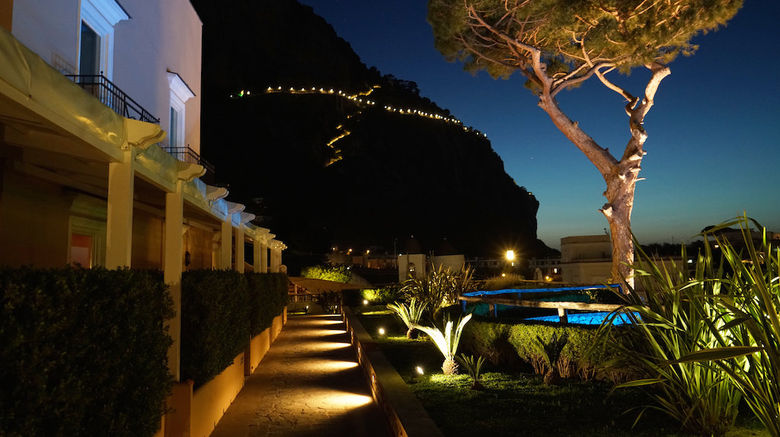 Hotel Villa Kinzica Sale Marasino Exterior. Images powered by <a href="https://www.leonardoworldwide.com" target="_blank" rel="noopener">Leonardo</a>.