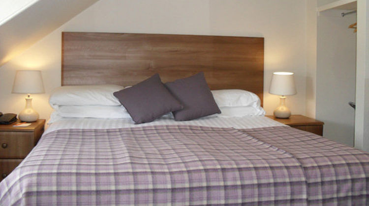Albany Hotel Room