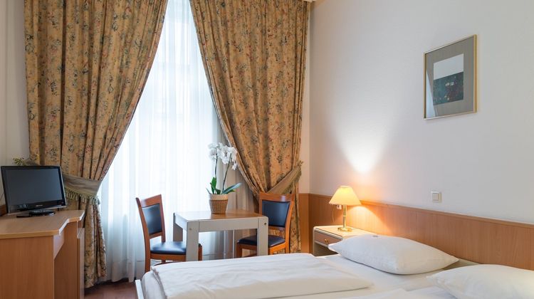 Marc Aurel Hotel Room