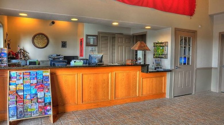 <b>Quality Inn & Suites Victoria South Lobby</b>. Images powered by <a href="https://www.leonardoworldwide.com/" title="Leonardo Worldwide" target="_blank">Leonardo</a>.