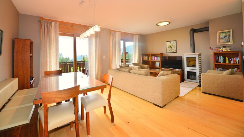 <b>Chalet RoyAlp Hotel & Spa Suite</b>. Images powered by <a href="https://www.leonardoworldwide.com/" title="Leonardo Worldwide" target="_blank">Leonardo</a>.